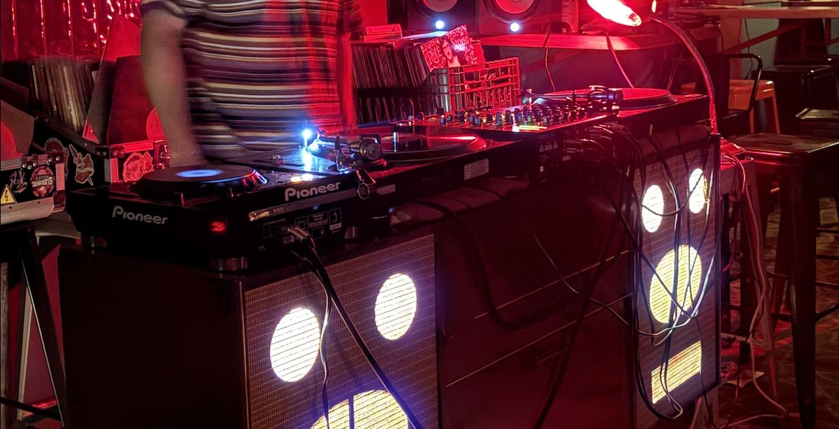 Ambiente de Indica Beer Audiobar
